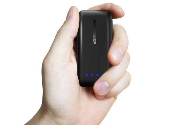 RAVPower 6700 portable charger
